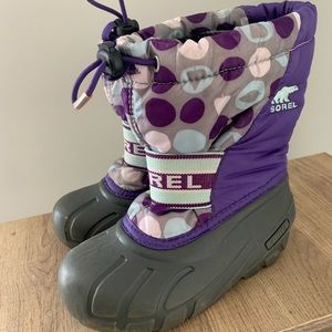 Snow Boots Toddler size 11